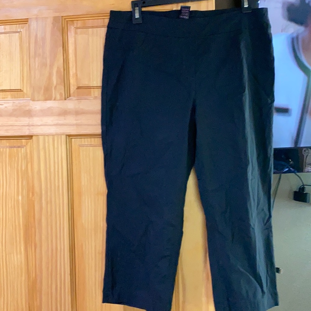 Ladies Capri